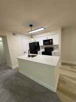 featured image of 1000 Columbine Dr