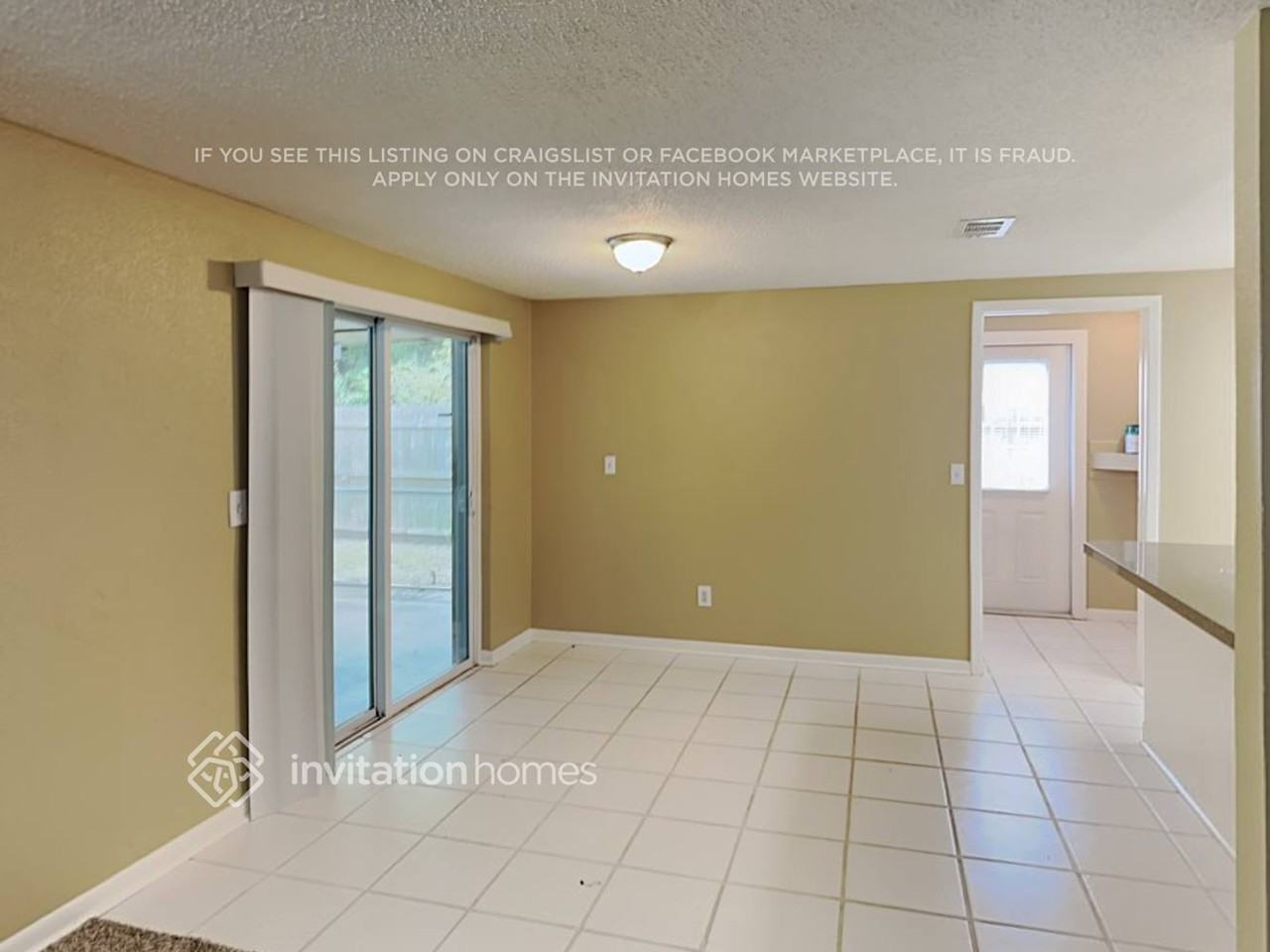 2808 Cedaridge Dr - Photo 5 of 18