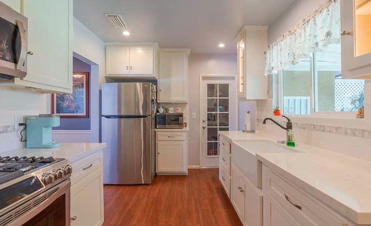 10703 Clancey Ave #1 - Photo 6 of 10