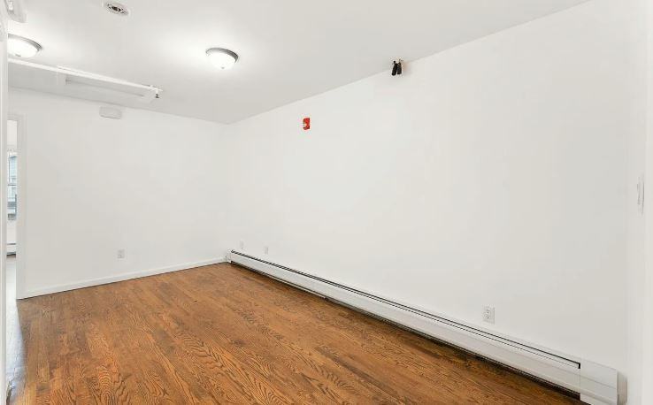 43 Jewett Ave #1 - Photo 5 of 10