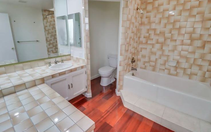 5036 Pacifica Dr #1 - Photo 3 of 20