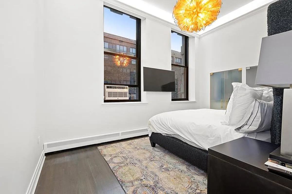 250 Mercer St #D303 - Photo 3 of 12