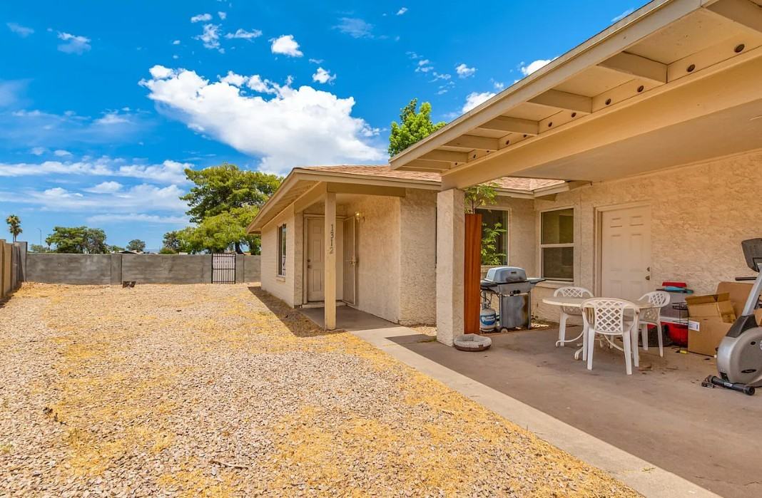 1312 E Hopi Cir #1 - Photo 7 of 26