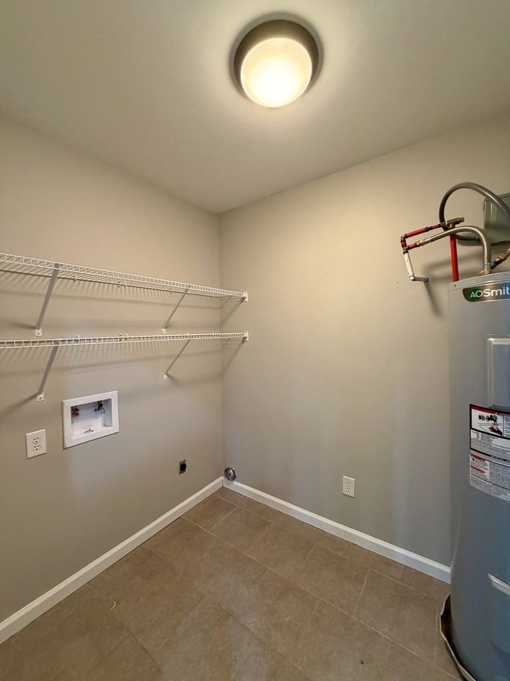 25105 Lavinia Ave #1 - Photo 6 of 21