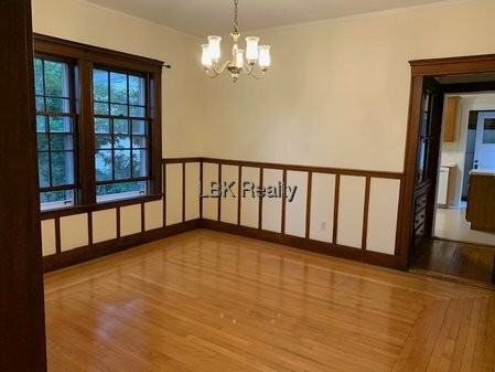 12 Madison Ave - Photo 3 of 15