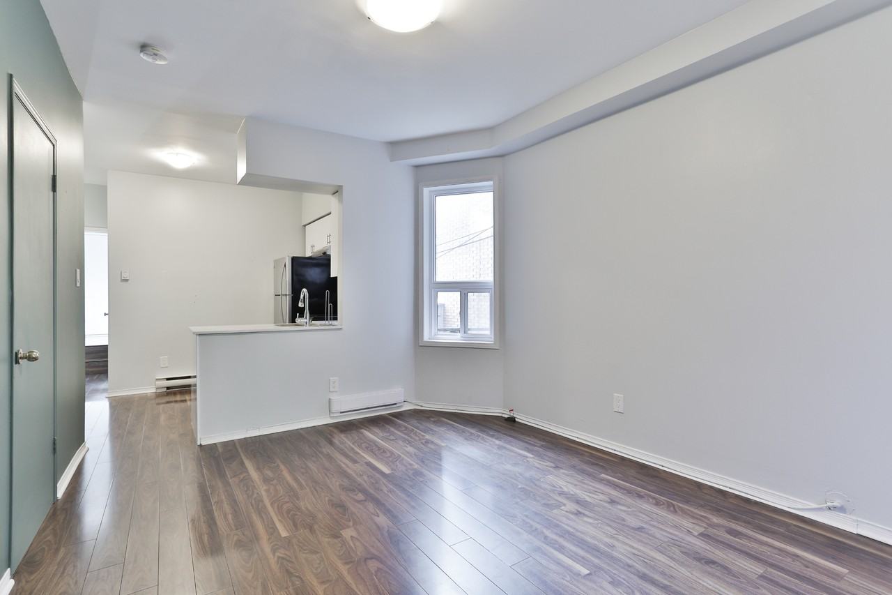 49 Hazelwood Ave - Photo 5 of 15
