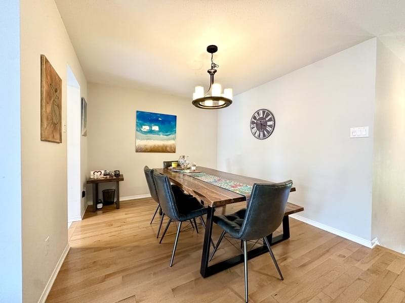 335 Bryarton St - Photo 3 of 14