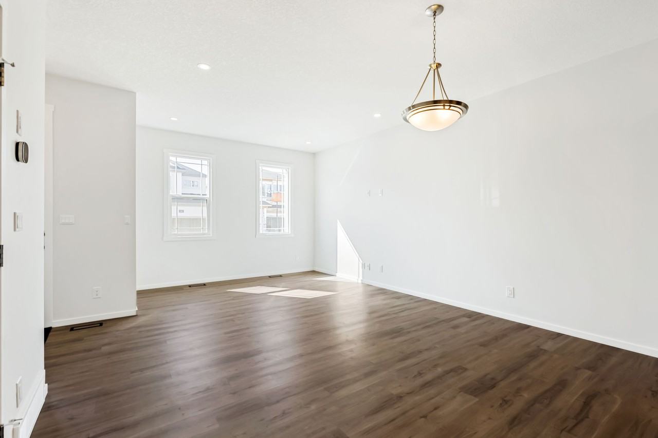 95 Carringford Rd Nw - Photo 5 of 16