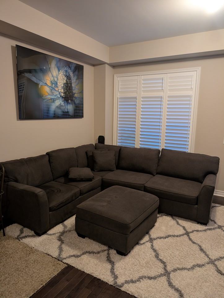109 Laskin Dr - Photo 2 of 12