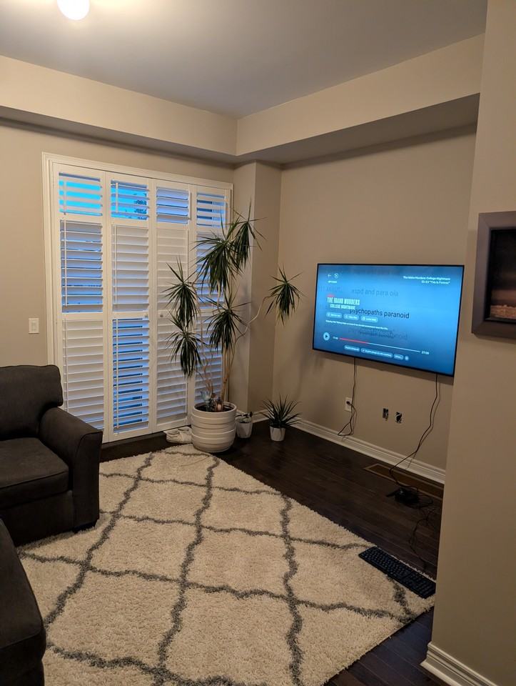 109 Laskin Dr - Photo 3 of 12
