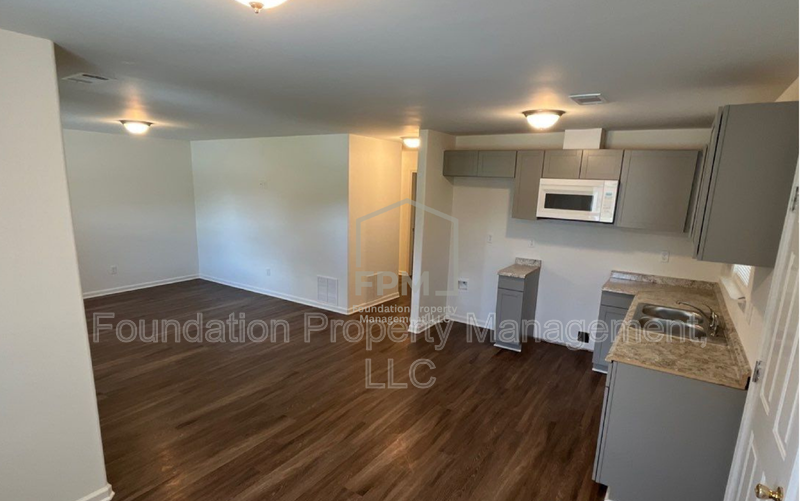 6425 Patmore Rd - Photo 4 of 18