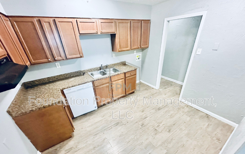 3677 Bison St - Photo 3 of 13
