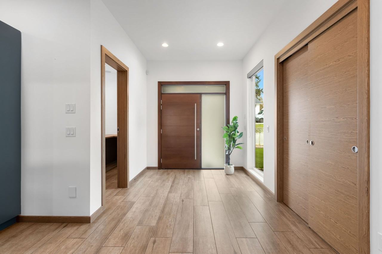 2150 Kugler Avenue - Photo 6 of 21