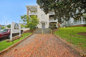 featured image of 318 N Main St #G