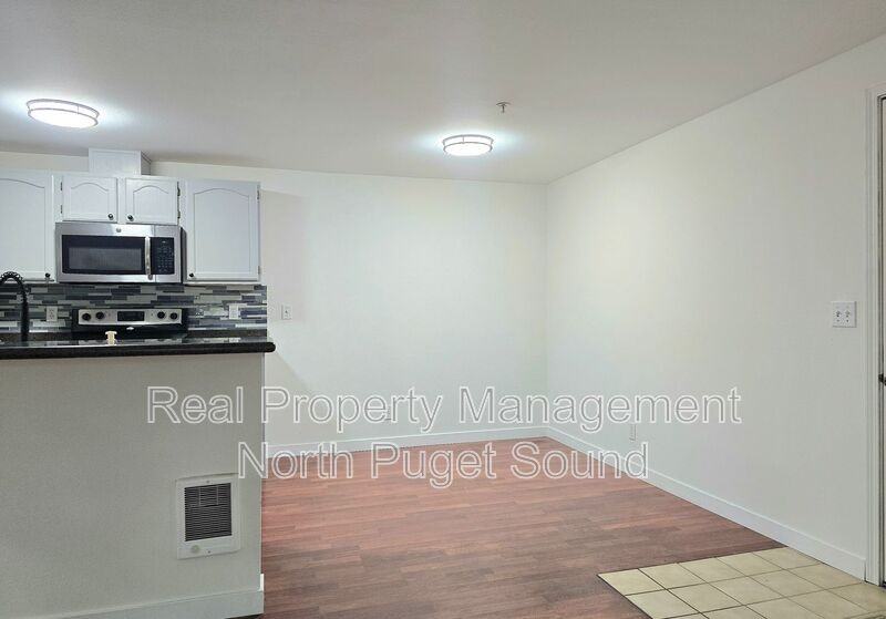 1001 W Casino Rd #A306 - Photo 6 of 16