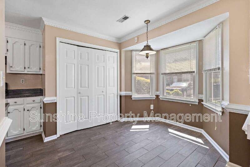 5795 Rivermill Cir - Photo 2 of 9