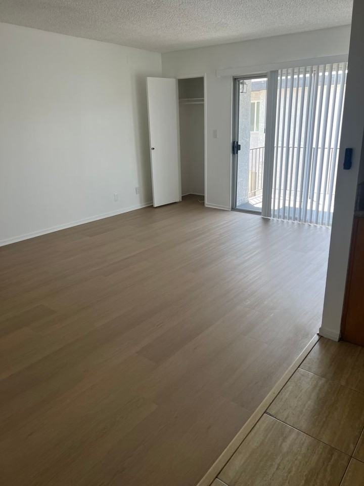21700 - 21734 Septo St - Photo 7 of 10