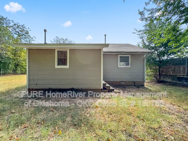 5109 N College Ave - Photo 6 of 21
