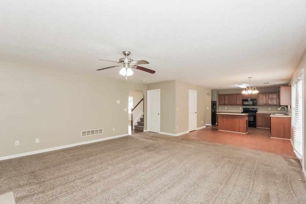 237 Overlook Dr - Photo 5 of 17