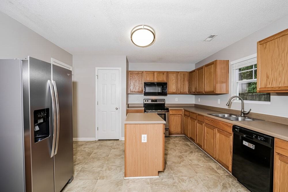 62 Brookhaven Dr - Photo 7 of 17