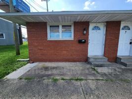 featured image of 214 S 10th St #A