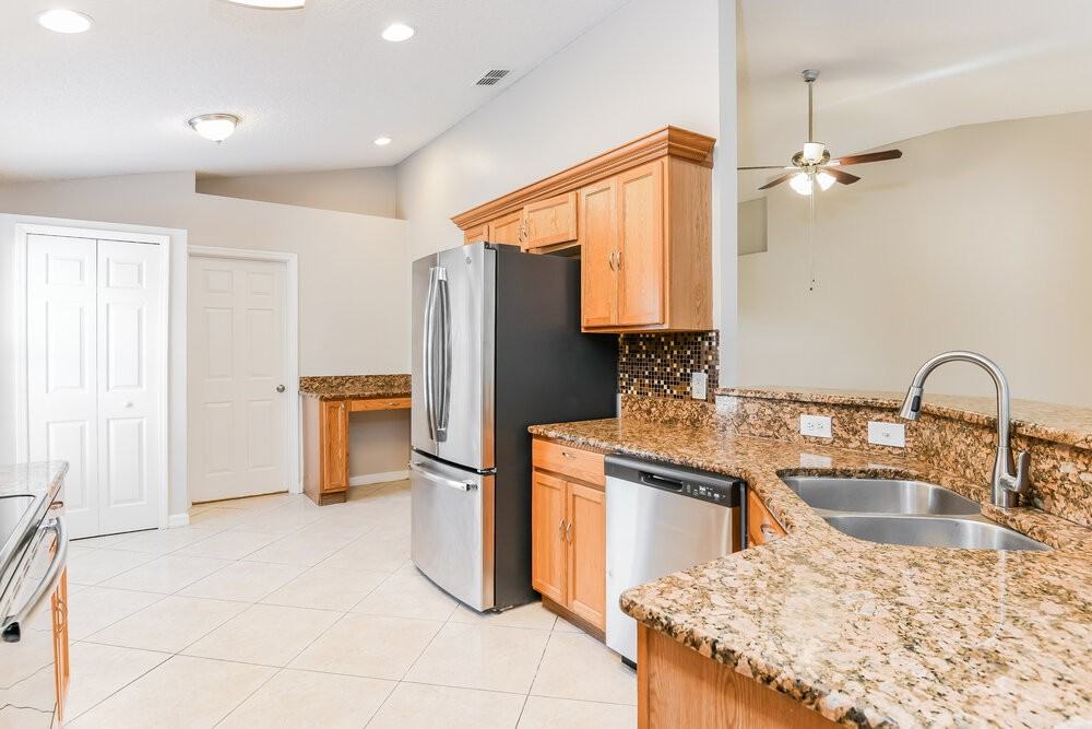 2989 Elbib Dr - Photo 7 of 16