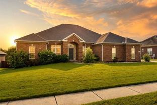 7587 Crestridge Dr - Photo 1 of 1