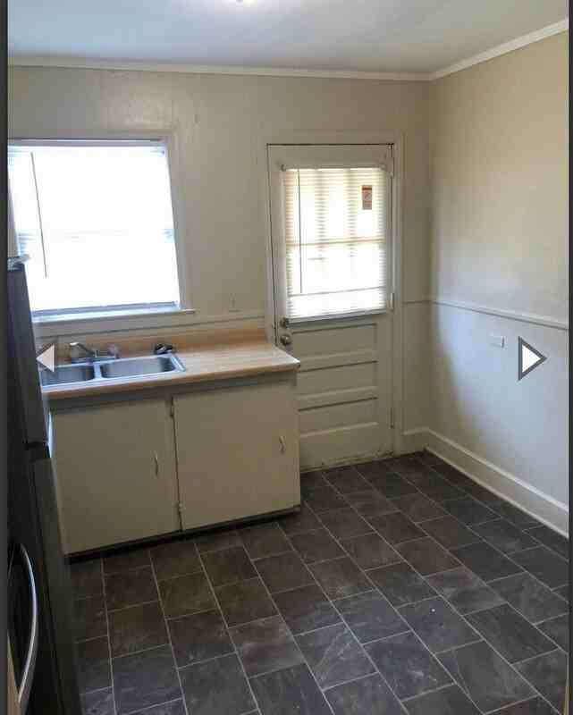 1286 Union St - Photo 4 of 8