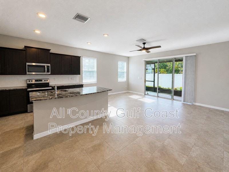 2785 Midnight Pearl Dr - Photo 2 of 24
