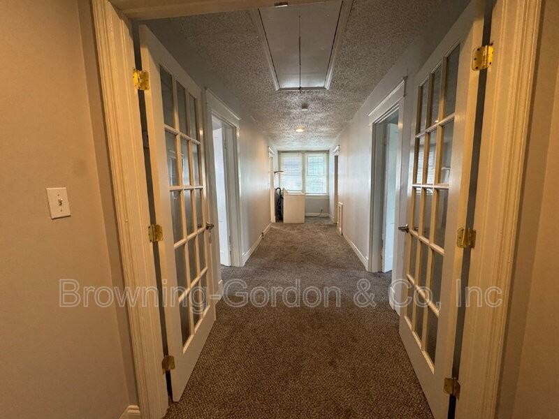 1804 B 15Th Ave. S - Photo 3 of 11