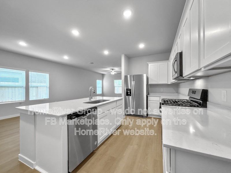 21507 George Wayne Way - Photo 5 of 23