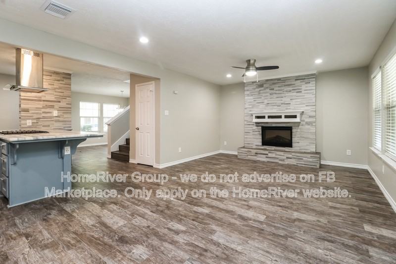 22079 Misty Moss Ct - Photo 2 of 15