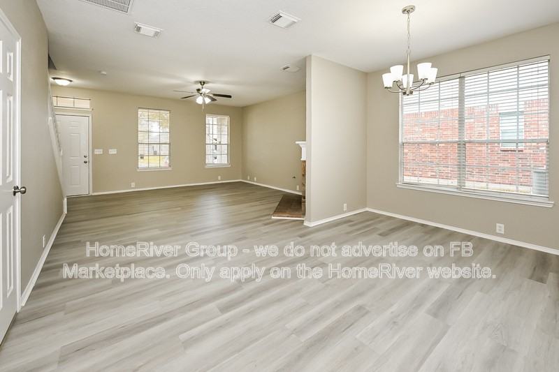 18722 Summer Anne Dr - Photo 5 of 22