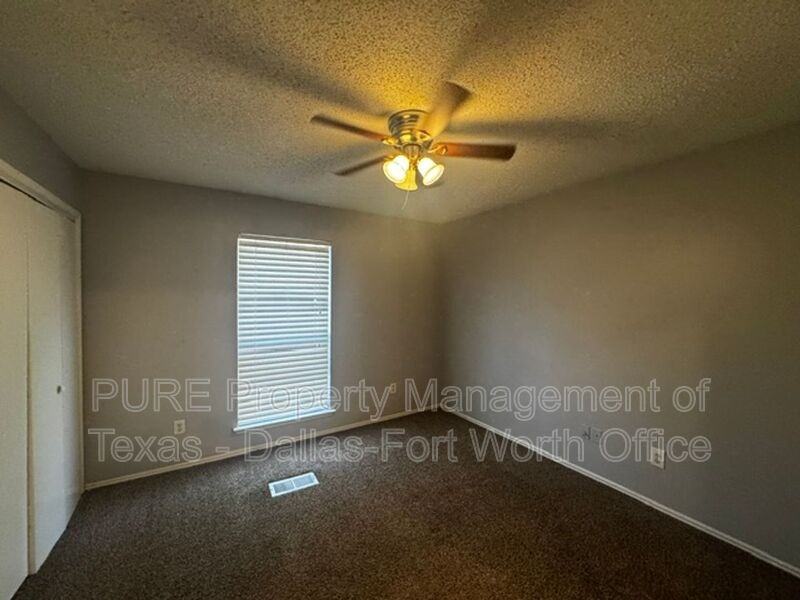 4004 W Pioneer Dr #124 - Photo 6 of 22