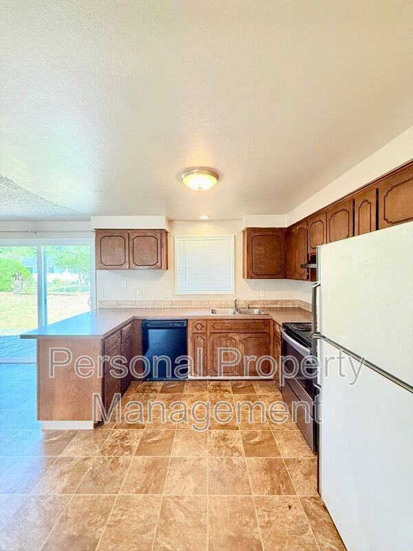 15204 Se 2nd Cir - Photo 5 of 23