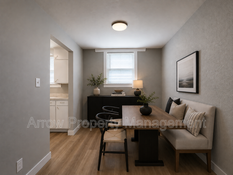 1100 S 25th St #3 - Photo 4 of 9
