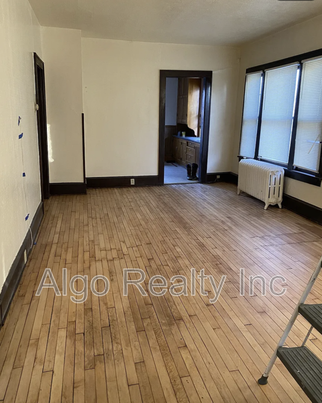 3250 Logan Ave N - Photo 6 of 14