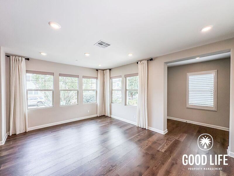 2912 Starry Night Dr - Photo 2 of 42