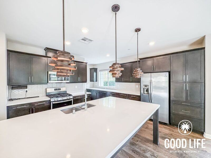 2912 Starry Night Dr - Photo 4 of 42