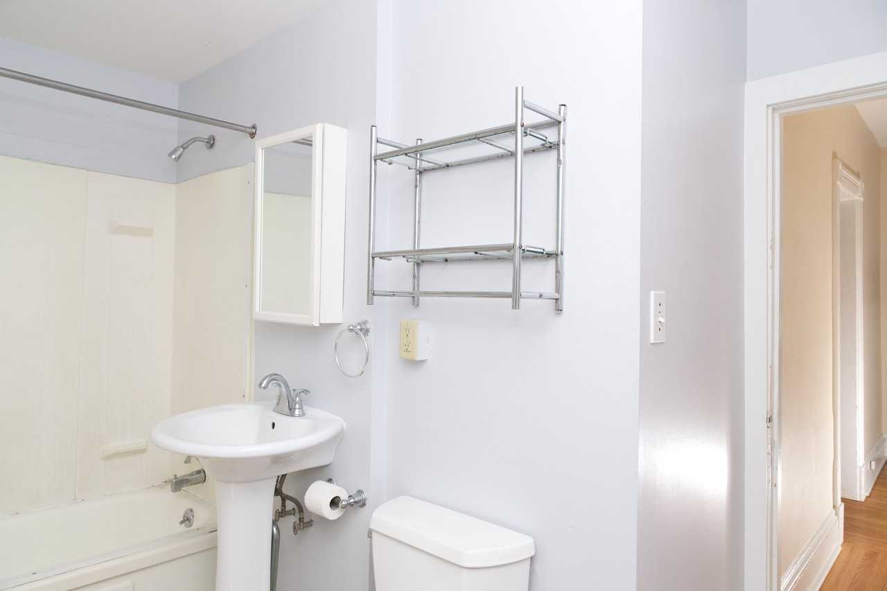 55 Loomis Street #A - Photo 6 of 14