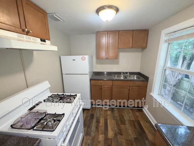 109 S Carlen St #C - Photo 6 of 16