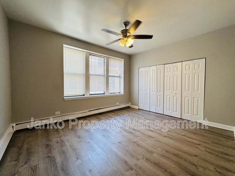 5657 W Washington Blvd #2S - Photo 2 of 7