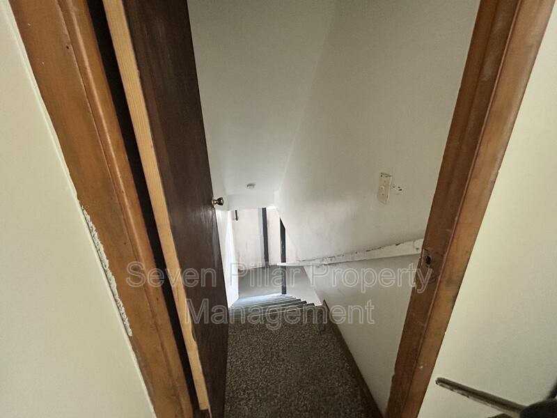 323 S Napoleon Ave - Photo 6 of 27