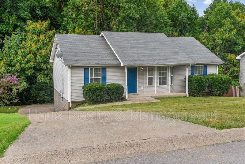 932 Granny White Rd - Photo 4 of 29