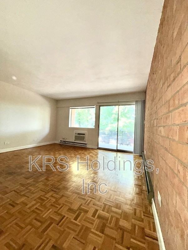 1800 Jefferson Park Ave #66 - Photo 6 of 9