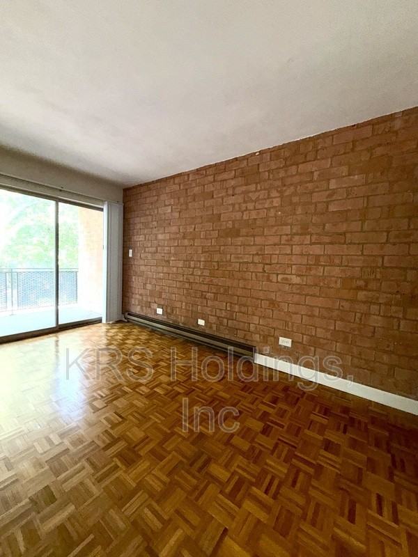 1800 Jefferson Park Ave #66 - Photo 7 of 9