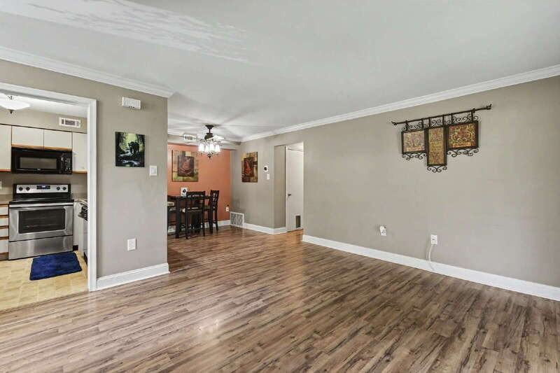 704 E Parker St #C1 - Photo 6 of 21