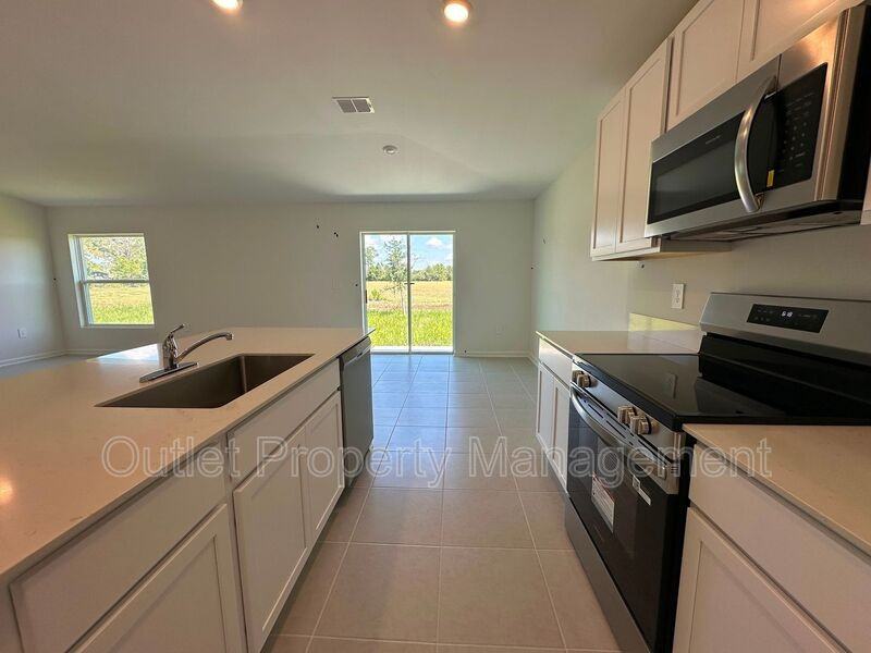 1917 Pine Meadows Golf Course Rd - Photo 4 of 28