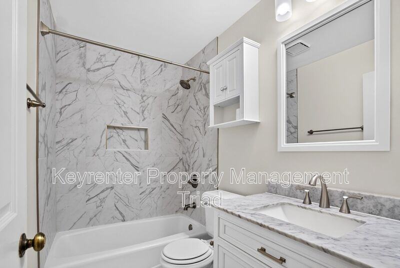 620 Walker Ave #D - Photo 4 of 23