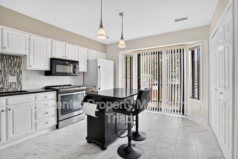 620 Walker Ave #D - Photo 6 of 23